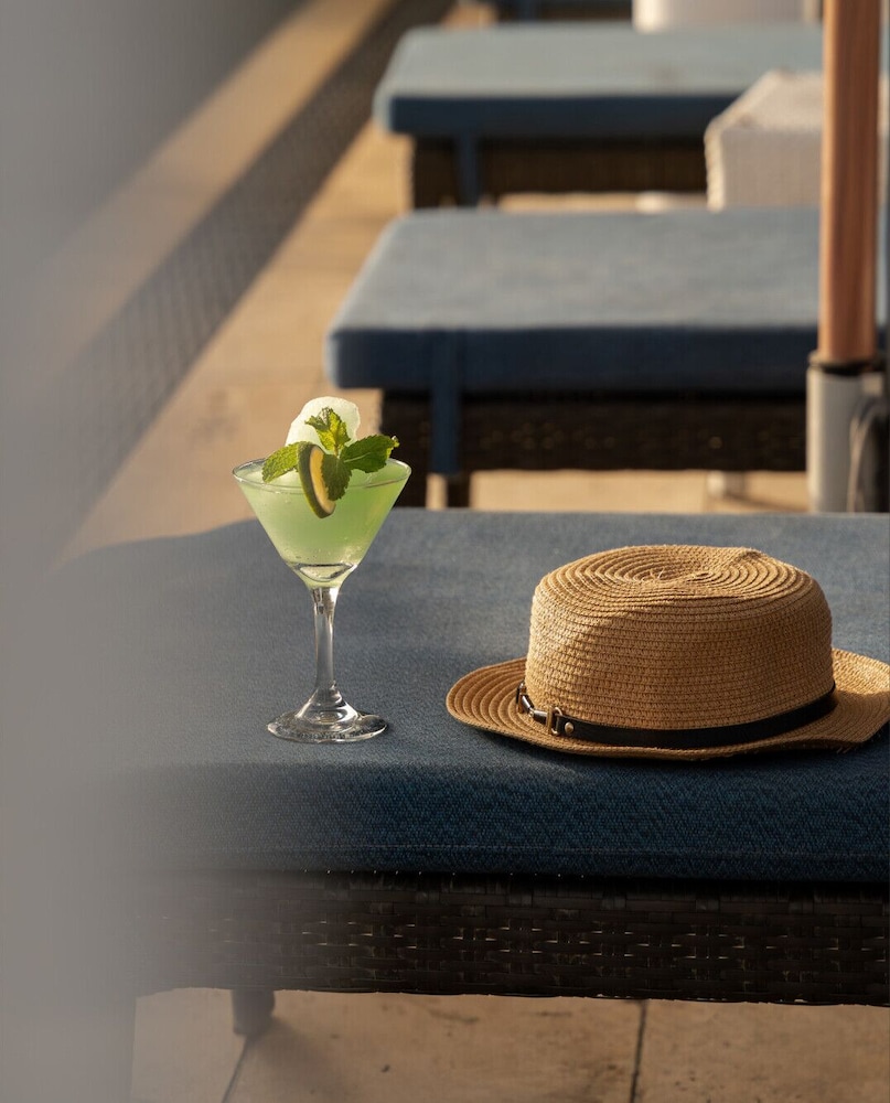 The Creekside Hotel Dubai an Accor Hotel — Restaurant & bars in Dubai