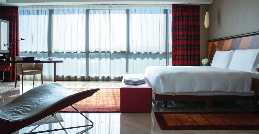 The Creekside Hotel Dubai an Accor Hotel — Hotel rooms in Dubai