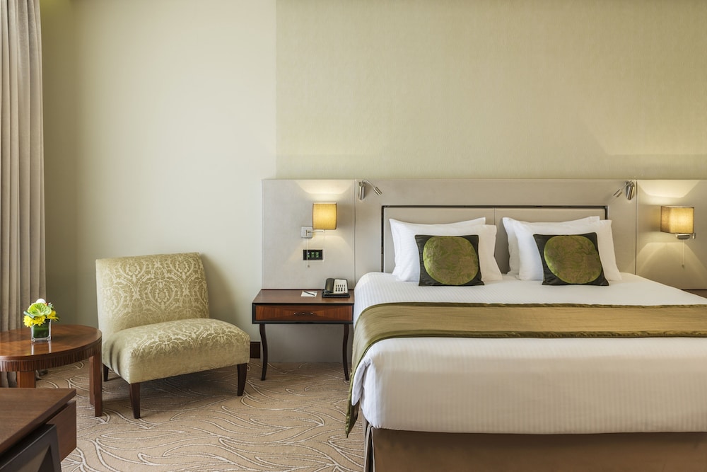 The Tower Plaza Hotel — Rooms in Dubai