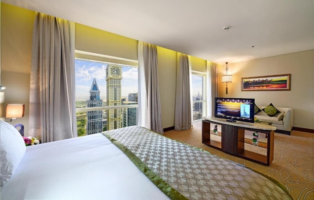 The Tower Plaza Hotel — Rooms in Dubai