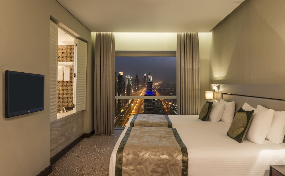 The Tower Plaza Hotel — Rooms in Dubai