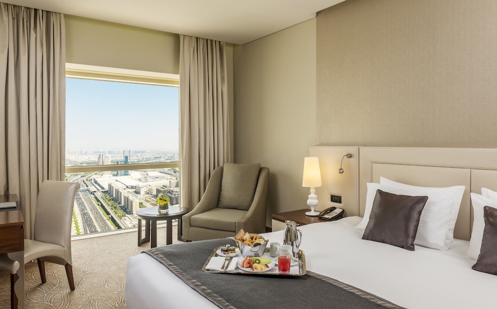 The Tower Plaza Hotel — Rooms in Dubai