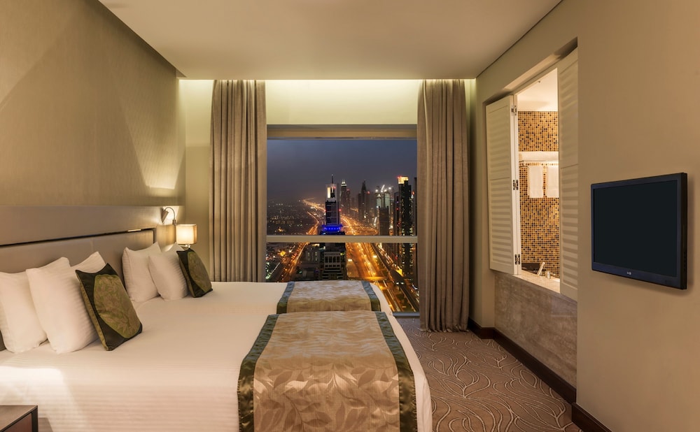The Tower Plaza Hotel — Rooms in Dubai