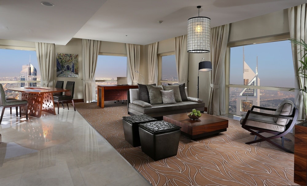 The Tower Plaza Hotel — Rooms in Dubai