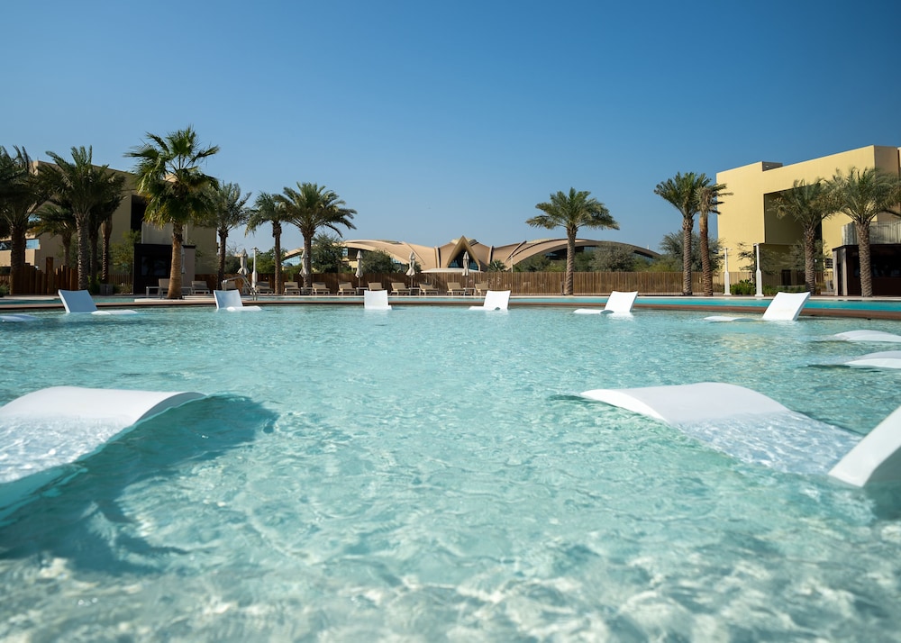 ERTH Abu Dhabi Hotel - zdjęcie 3