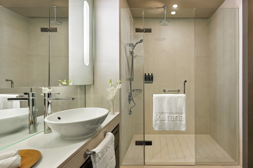 Park Rotana — Hotel rooms in Abu Dhabi