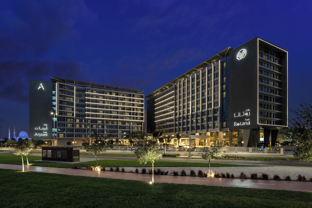Park Rotana — Hotel building in Abu Dhabi