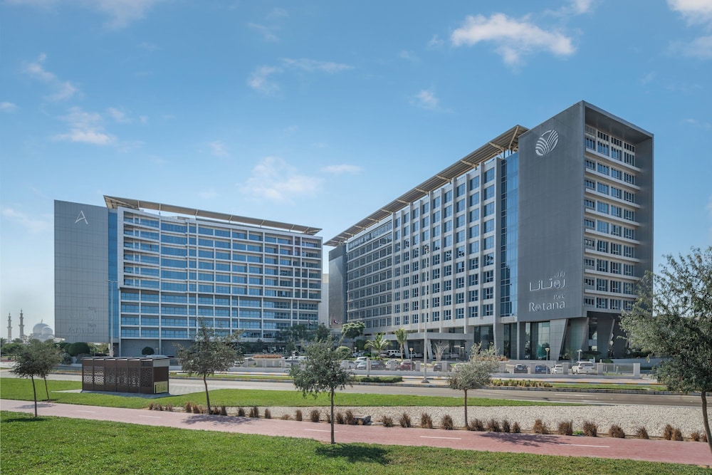 Park Rotana — Hotel building in Abu Dhabi