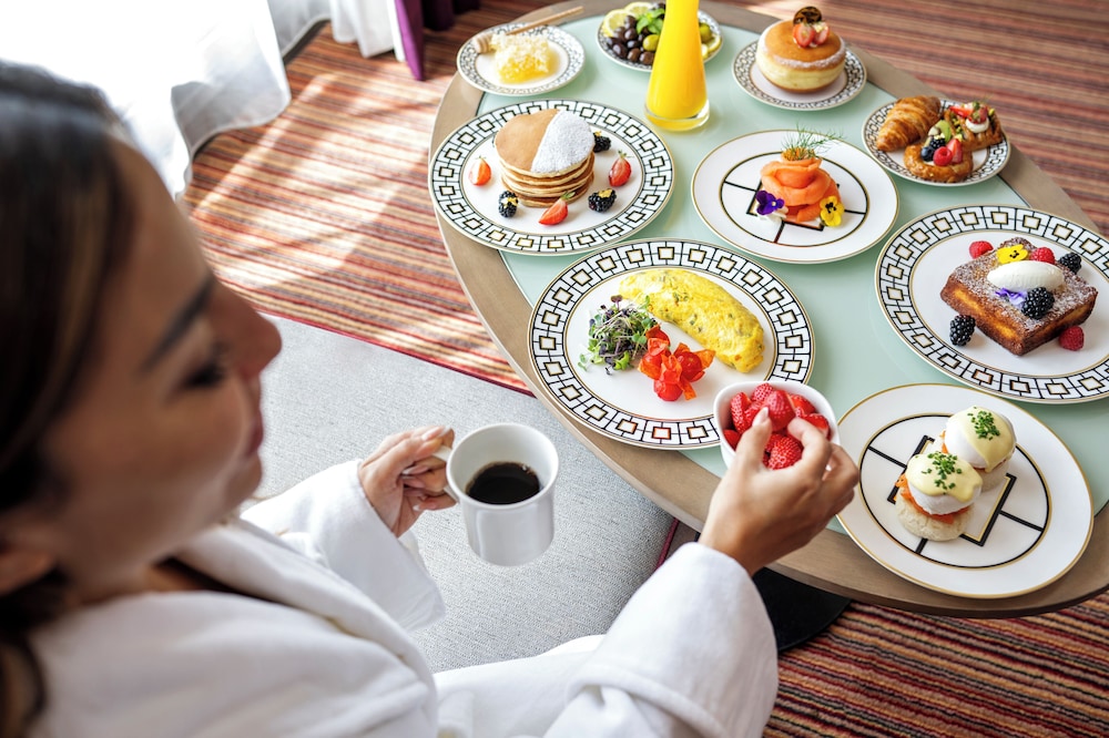 Park Rotana — Hotel rooms in Abu Dhabi