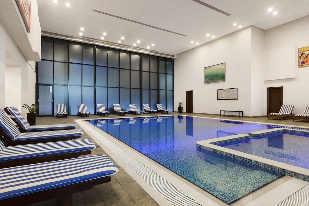 Ramada Hotel & Suites by Wyndham Ajman - zdjęcie 3