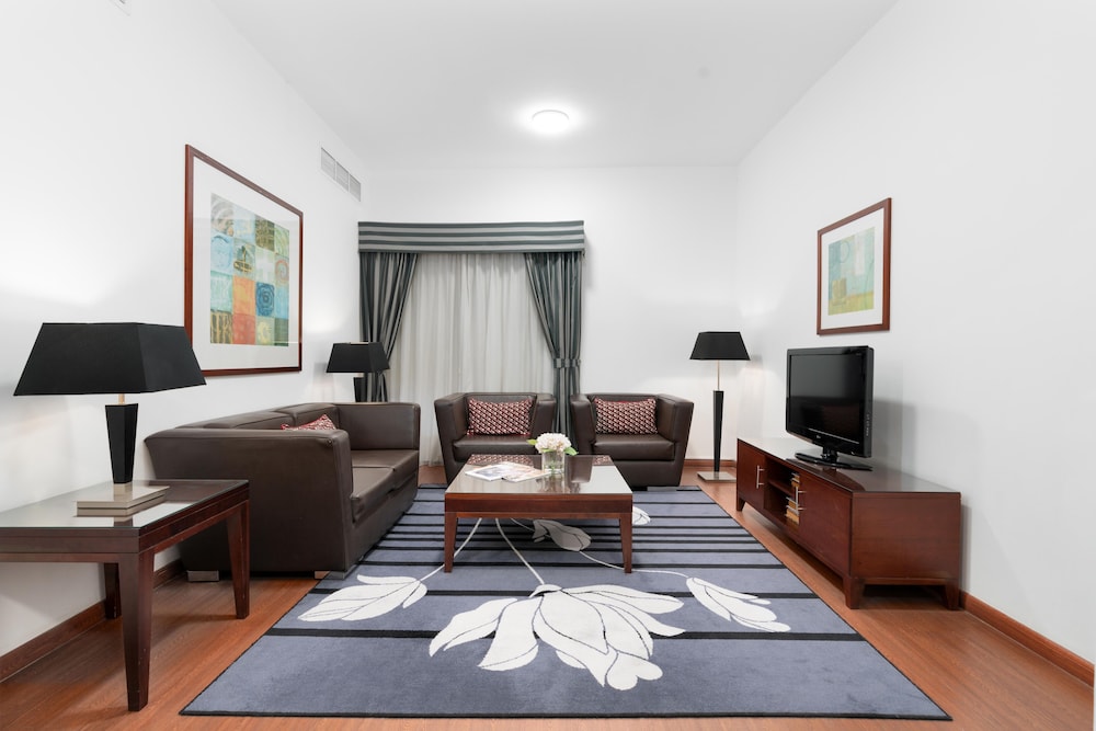Golden Sands Hotel & Residences — Hotel rooms in Dubai