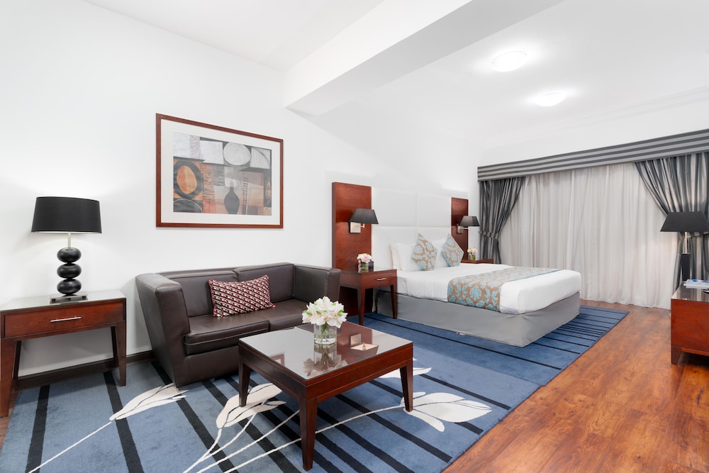 Golden Sands Hotel & Residences — Hotel rooms in Dubai