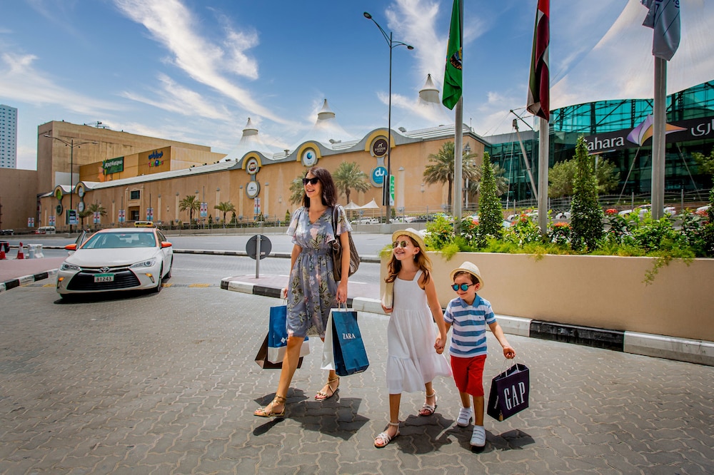 Golden Sands Hotel & Residences — Attractions in the area in Dubai