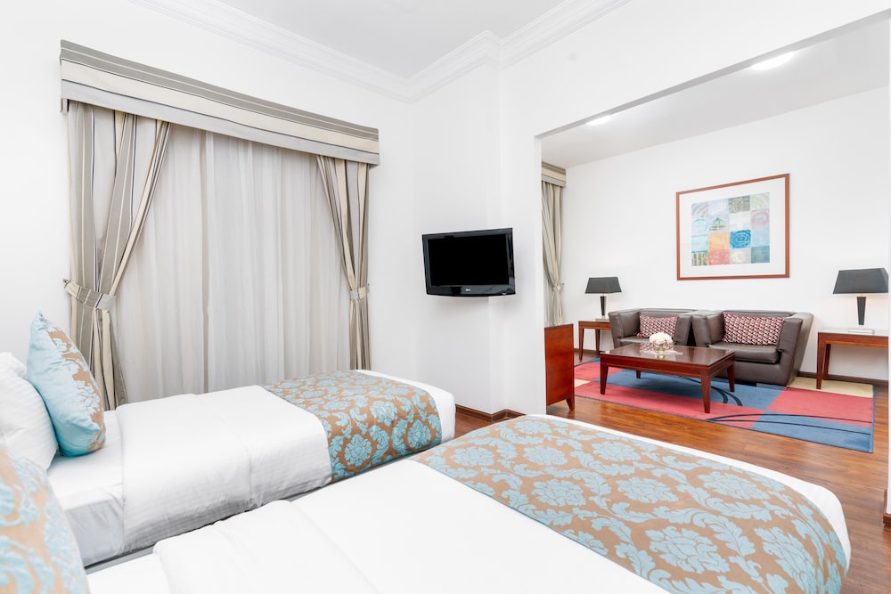 Golden Sands Hotel & Residences — Hotel rooms in Dubai