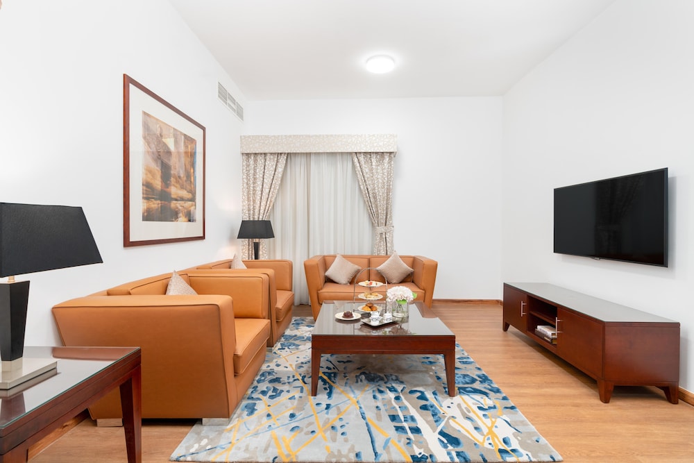 Golden Sands Hotel & Residences — Hotel rooms in Dubai