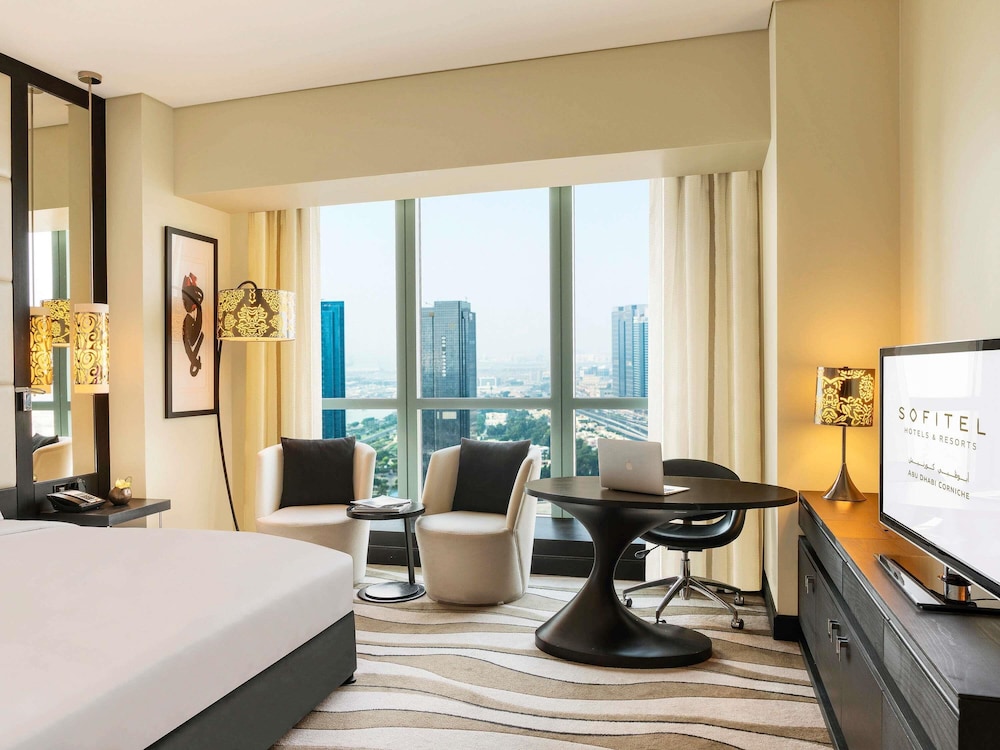 Sofitel Abu Dhabi Corniche — Hotel rooms in Abu Dhabi