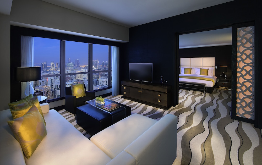 Sofitel Abu Dhabi Corniche — Hotel rooms in Abu Dhabi