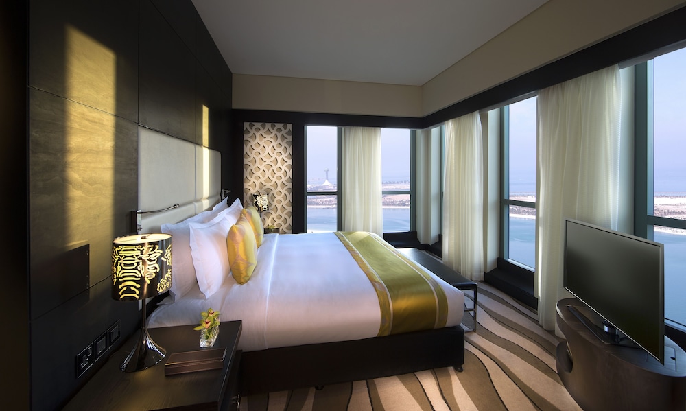 Sofitel Abu Dhabi Corniche — Hotel rooms in Abu Dhabi