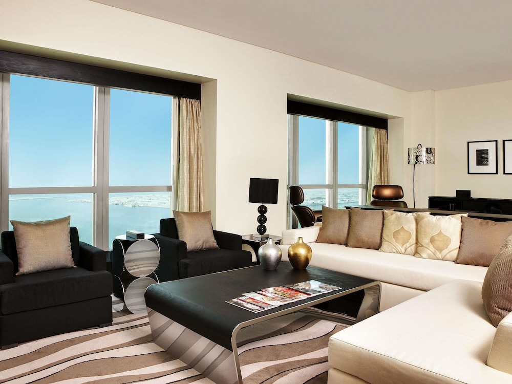Sofitel Abu Dhabi Corniche — Hotel rooms in Abu Dhabi