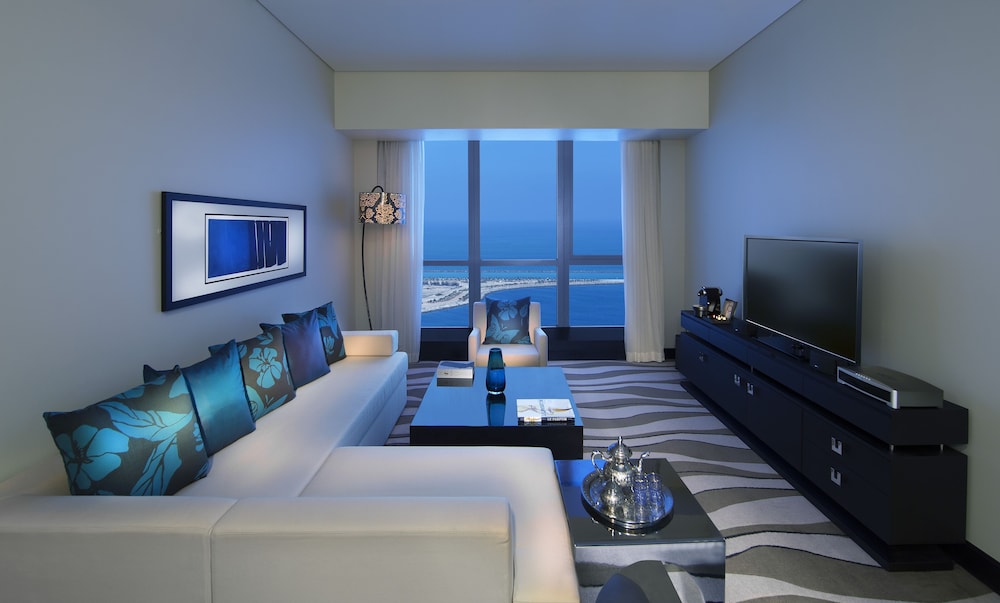 Sofitel Abu Dhabi Corniche — Hotel rooms in Abu Dhabi