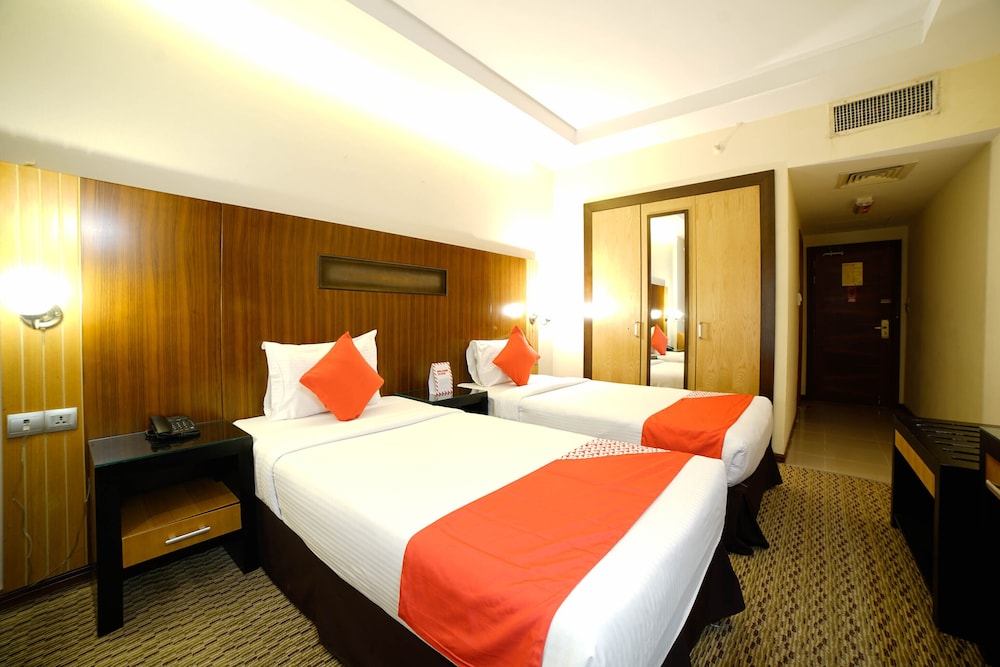 Sun And Sands Downtown Hotel — Hotel rooms in Dubai