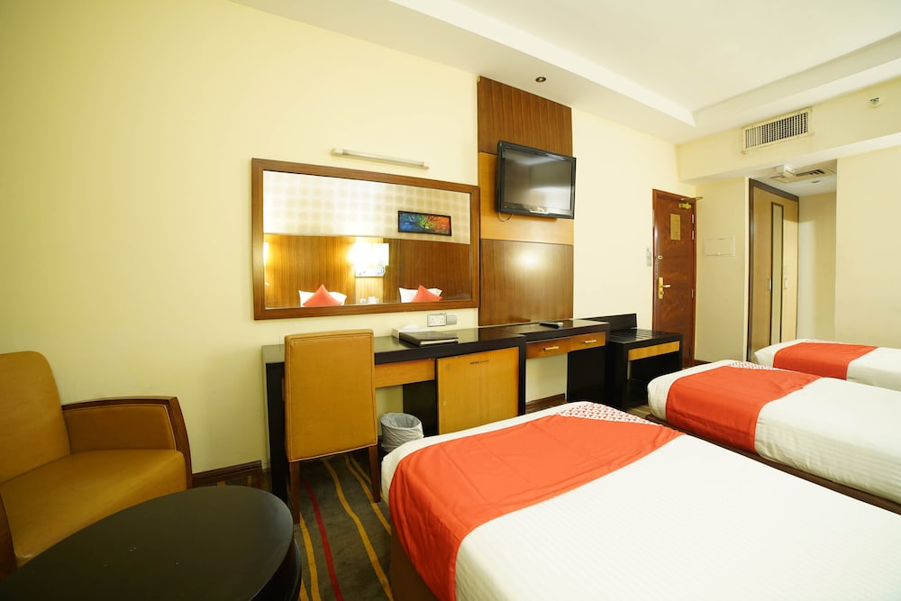 Sun And Sands Downtown Hotel — Hotel rooms in Dubai