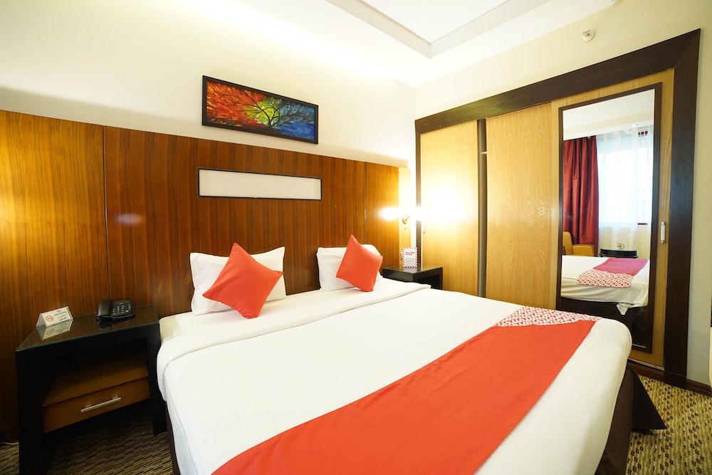 Sun And Sands Downtown Hotel — Hotel rooms in Dubai