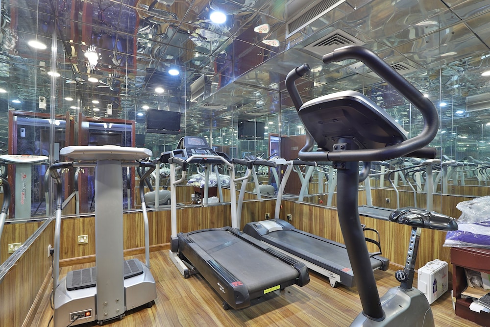 Sun And Sands Downtown Hotel — Sports & recreation in Dubai