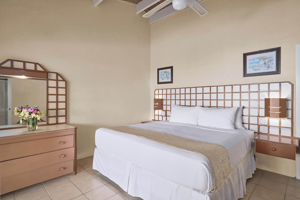 Hawksbill Resort Antigua — Hotel rooms in St. John's