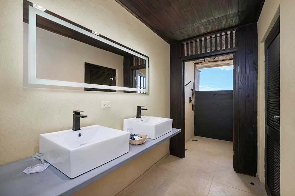 Hawksbill Resort Antigua — Hotel rooms in St. John's