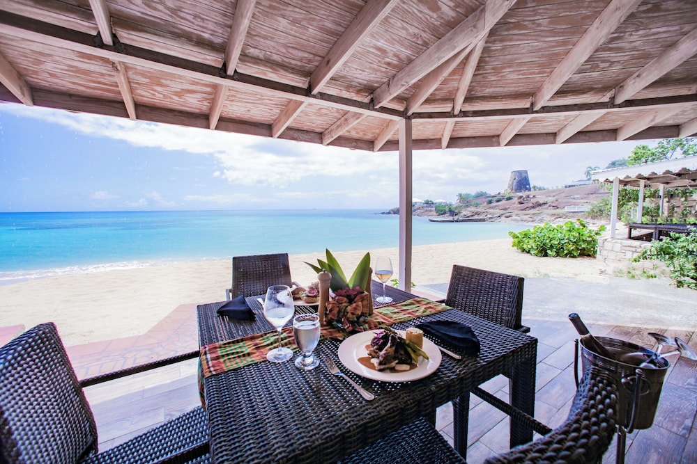 Hawksbill Resort Antigua — Restaurant & bars in St. John's