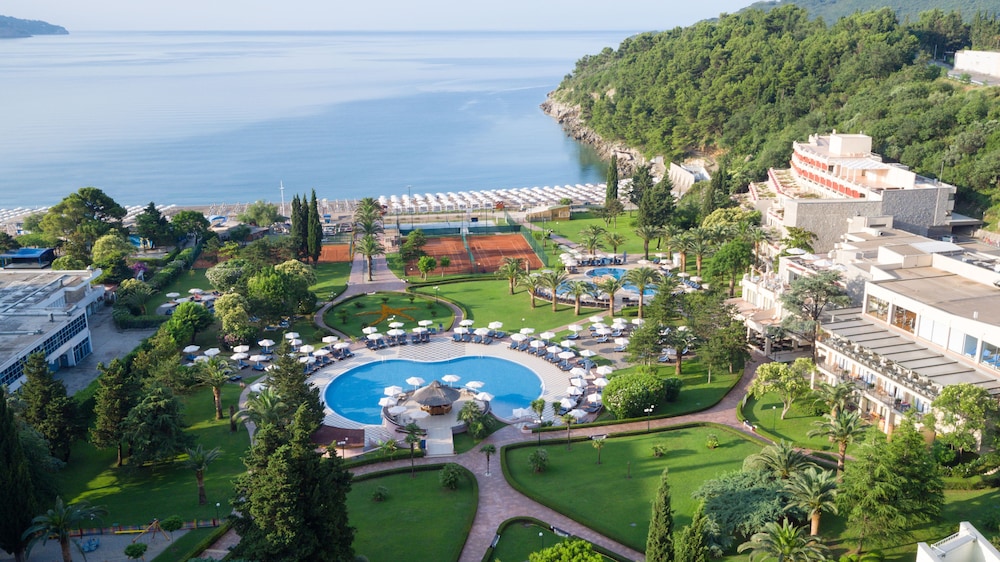 Iberostar Waves Bellevue - zdjęcie 2