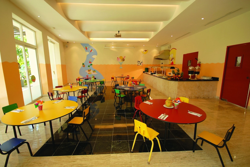 Grand Oasis Palm - All Inclusive — Attractions for children in Cancun, Quintana Roo