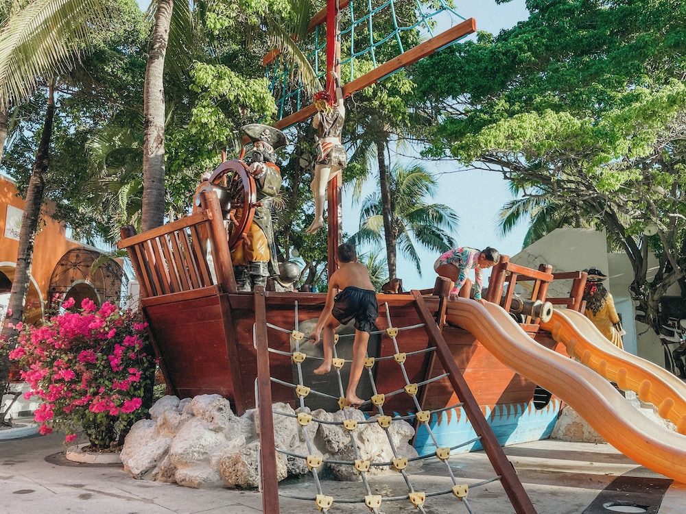 Grand Oasis Palm - All Inclusive — Attractions for children in Cancun, Quintana Roo