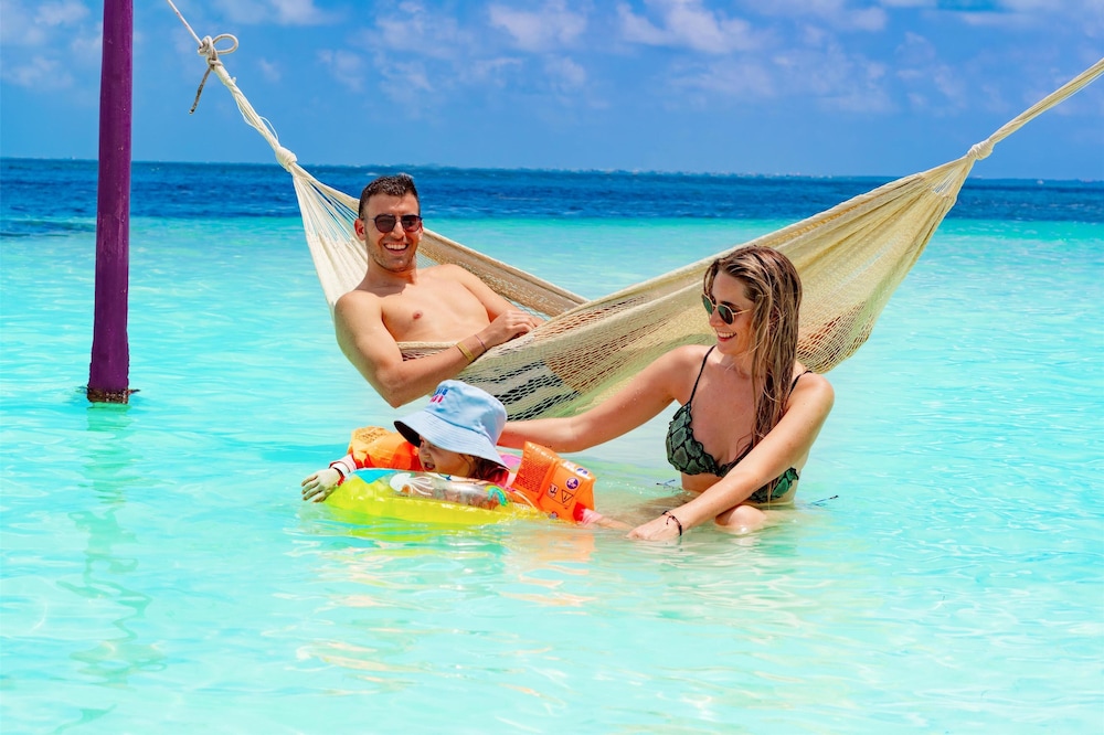 Grand Oasis Palm - All Inclusive — Beach in Cancun, Quintana Roo