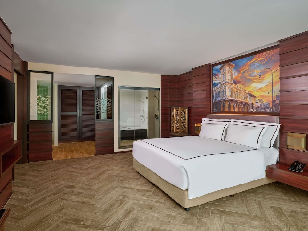 Novotel Phuket Vintage Park — Hotel rooms in Patong Beach, Phuket Province