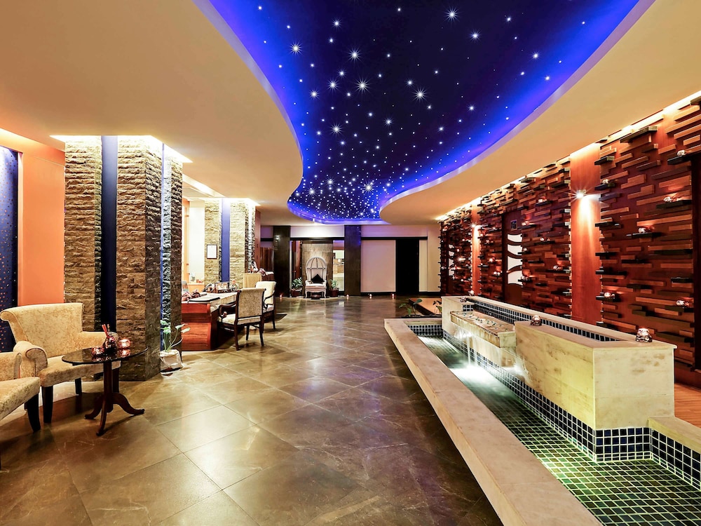 Novotel Phuket Vintage Park — Restaurant & bars in Patong Beach, Phuket Province