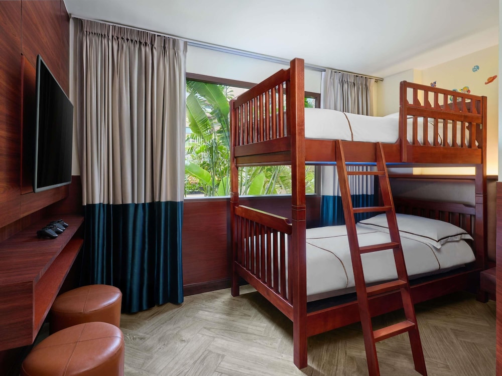Novotel Phuket Vintage Park — Hotel rooms in Patong Beach, Phuket Province