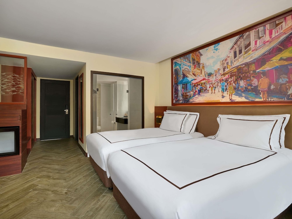 Novotel Phuket Vintage Park — Hotel rooms in Patong Beach, Phuket Province