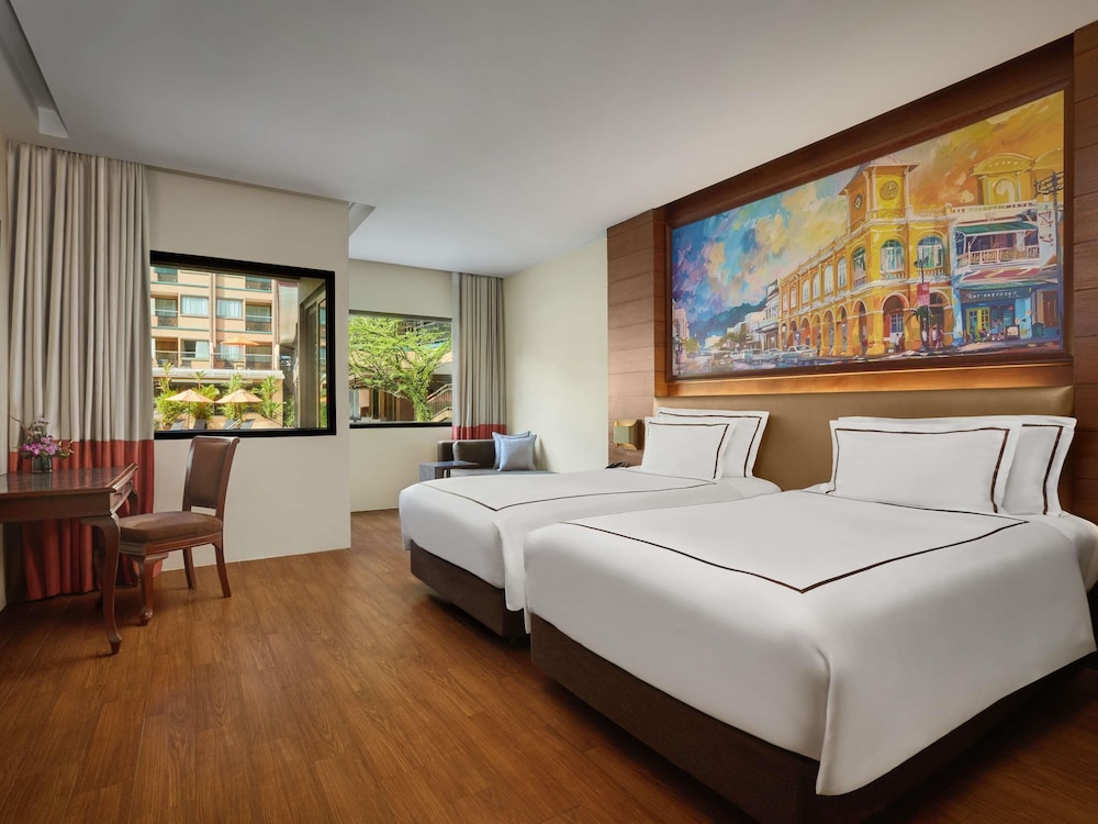 Novotel Phuket Vintage Park — Hotel rooms in Patong Beach, Phuket Province