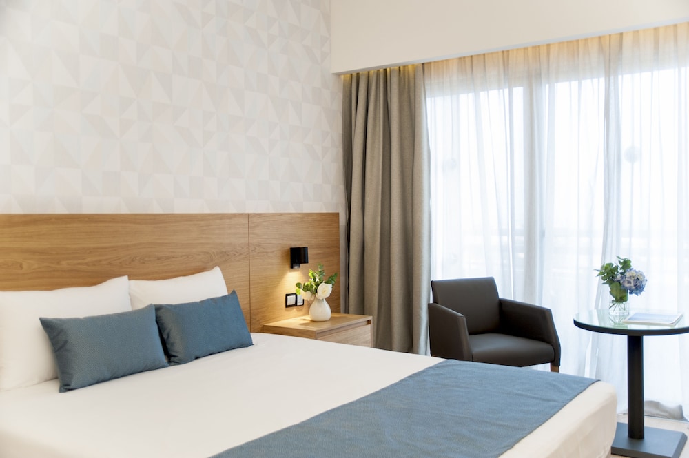 Ajax Hotel — Hotel rooms in Limassol, Limassol Region