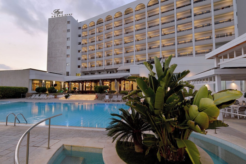 Ajax Hotel - zdjęcie 3