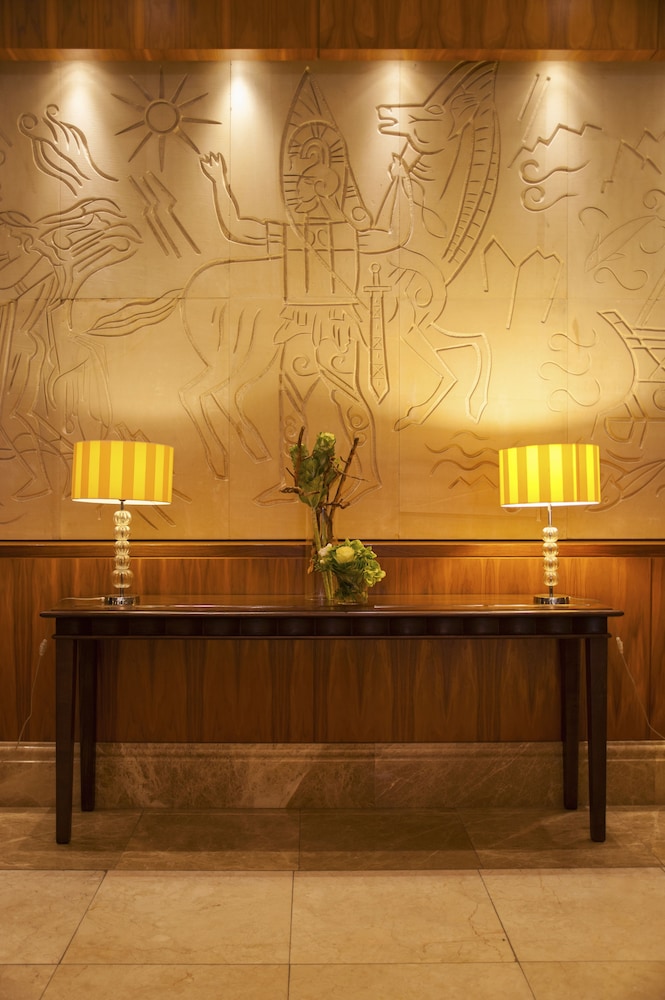 Ajax Hotel — Hotel building in Limassol, Limassol Region