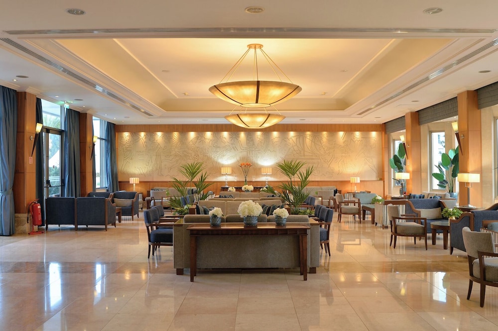Ajax Hotel — Hotel building in Limassol, Limassol Region