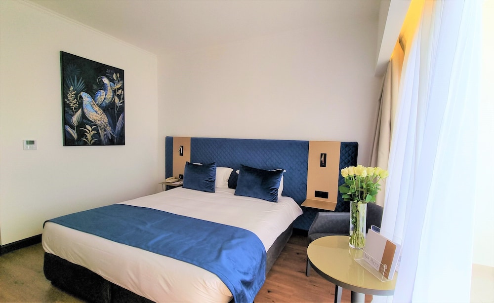 Ajax Hotel — Hotel rooms in Limassol, Limassol Region