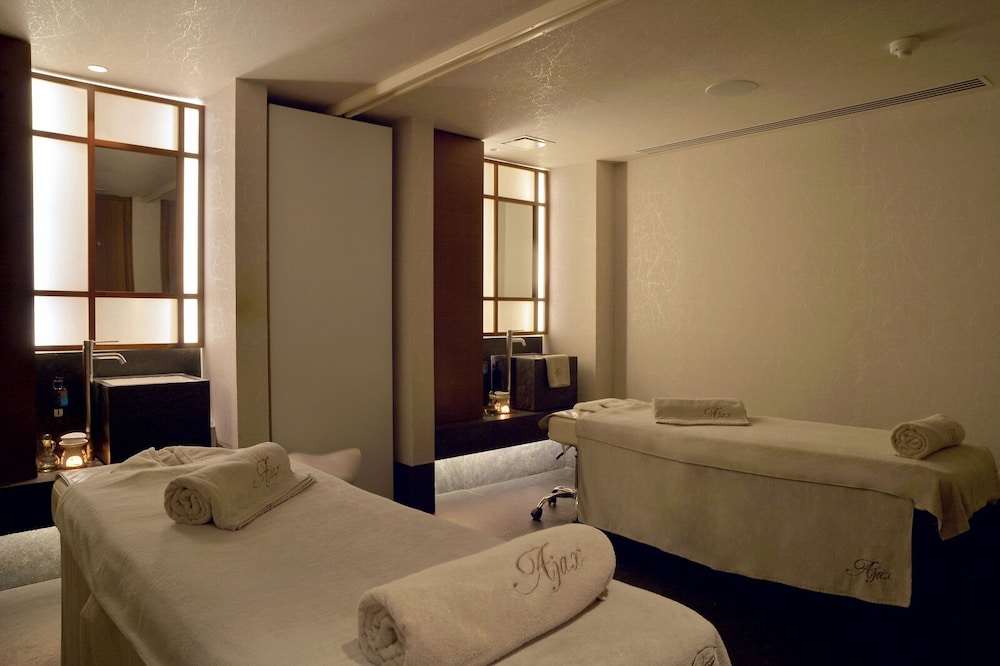 Ajax Hotel — Hotel rooms in Limassol, Limassol Region