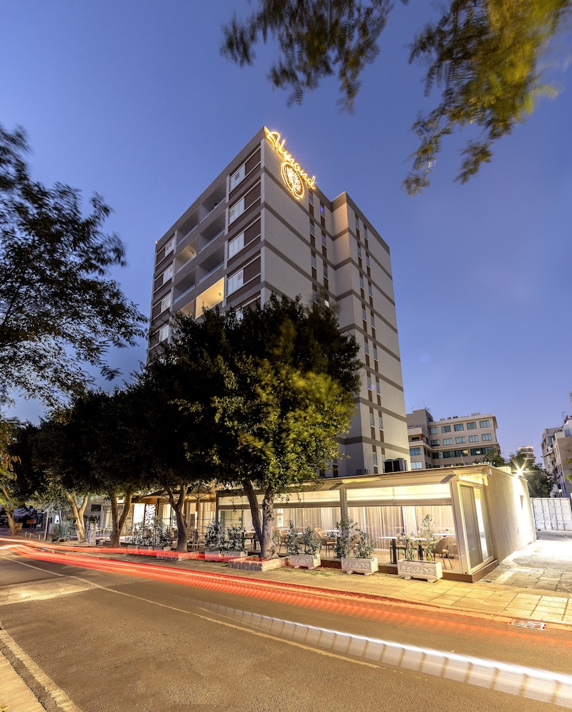 Almond Business Hotel - zdjęcie 2