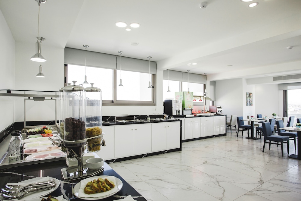 Frangiorgio Hotel — Restaurant & bars in Larnaca, Larnaca Region