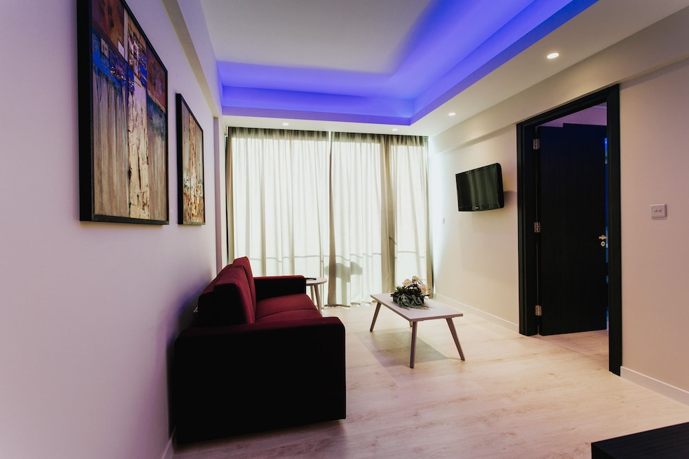 Frangiorgio Hotel — Hotel rooms in Larnaca, Larnaca Region