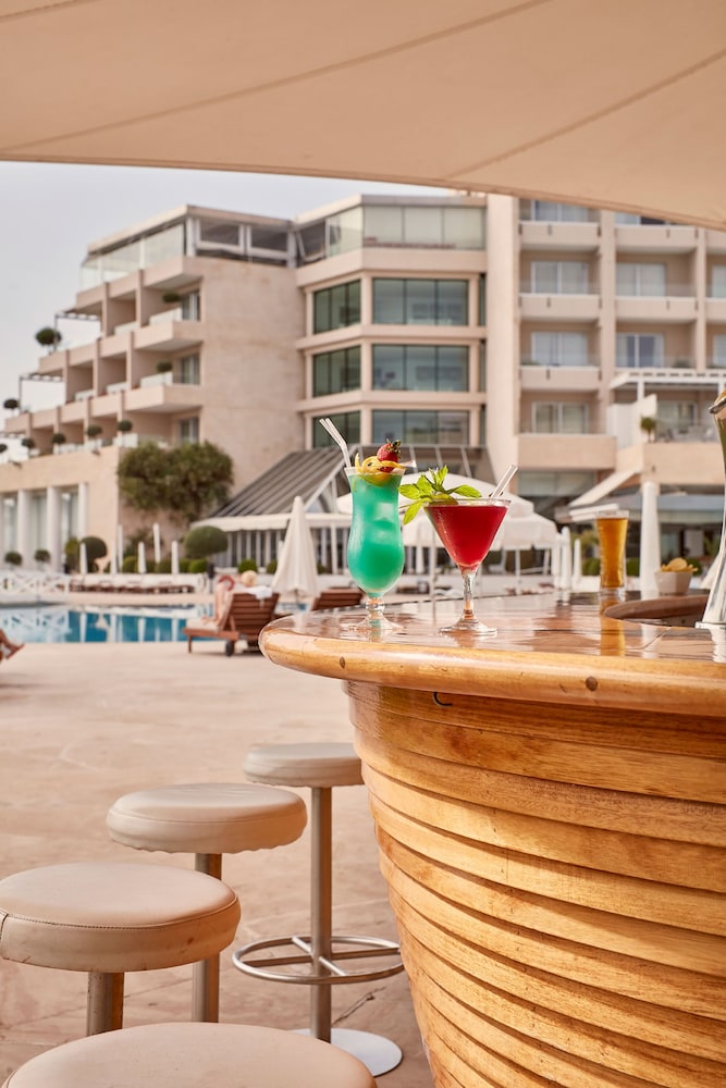 Grecian Park Hotel — Restaurant & bars in Protaras, Famagusta Region